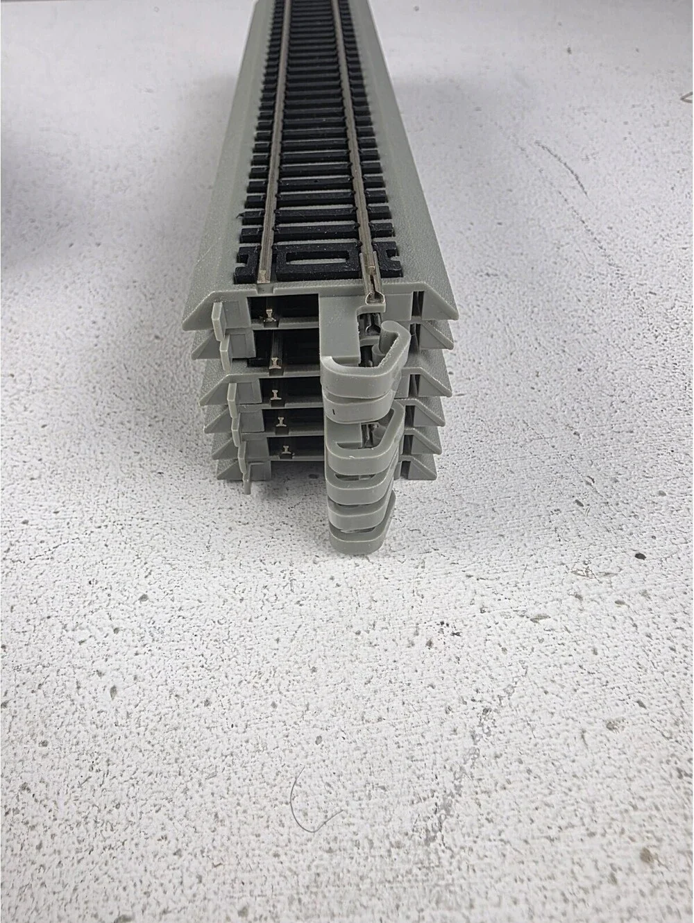 Lot of 32 pcs Bachmann  E-Z Snap N Go Train Tracks